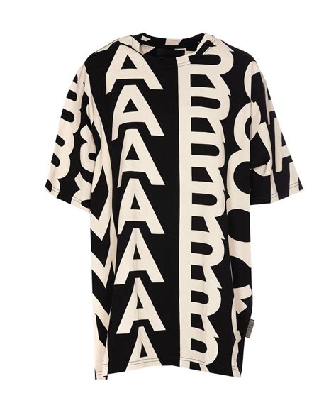 marc jacobs monogram tee.